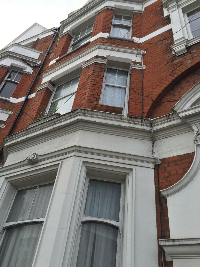 런던 Stunning 2 Bed Flat Shepherds Bush 아파트 외부 사진